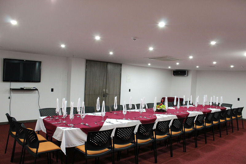 Isa Victory Hotel Boutique Armenia  Εξωτερικό φωτογραφία